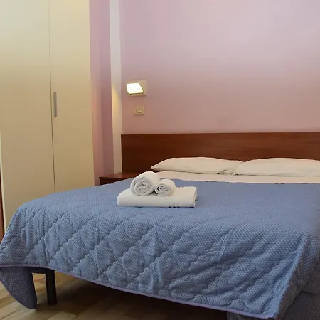 Annetta Hotell Rimini