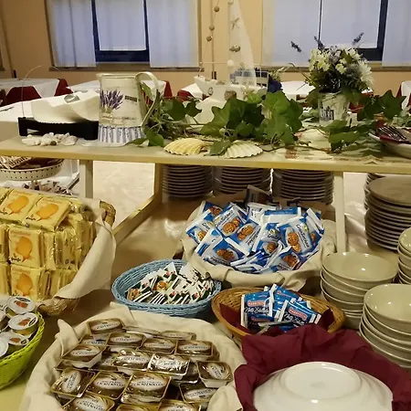 Annetta 3* リミニ