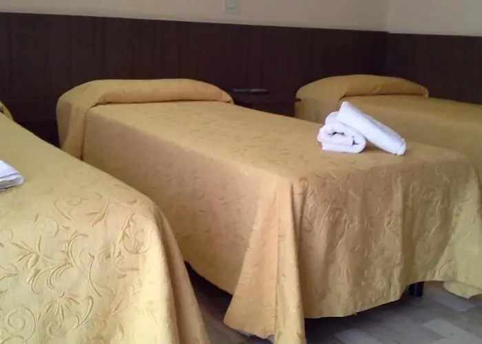 Annetta Hotel 3*