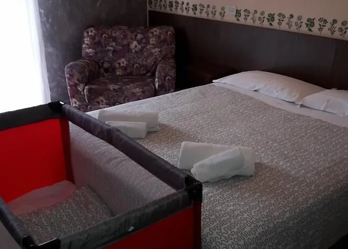 Annetta Hotel