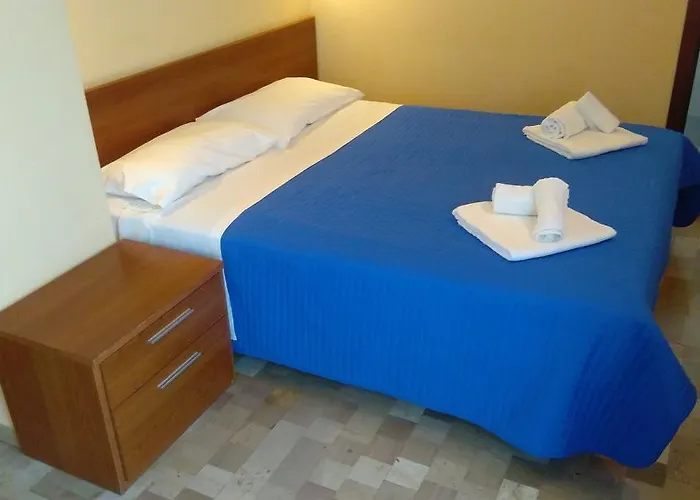 Annetta 3*